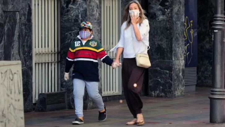 Mendoza extiende el distanciamiento social hasta el Día del Amigo Mendoza extiende el distanciamiento social hasta el Día del Amigo