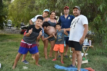 Una mujer a punto de dar a luz no faltó a la Circunvalación para alentar Una mujer a punto de dar a luz no faltó a la Circunvalación para alentar