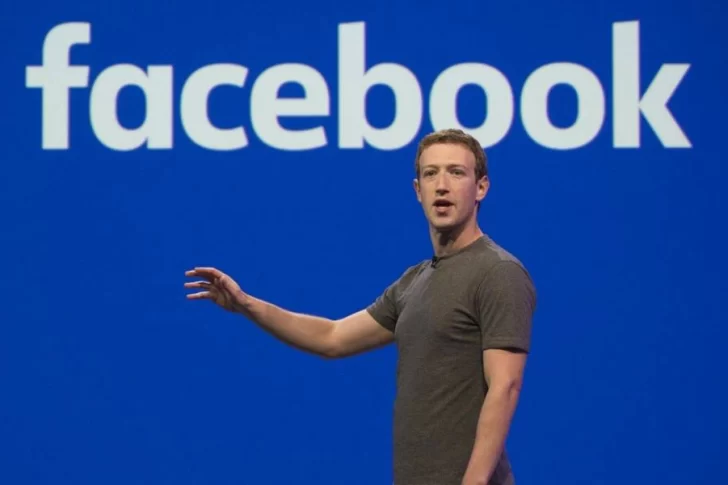 Zuckerberg pidió perdón a los británicos por la filtración de datos