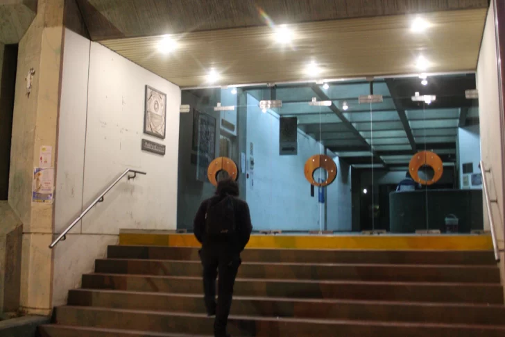 UNSJ investiga supuesto audio de un profesor a sus alumnos: “Son una manga de brutos”