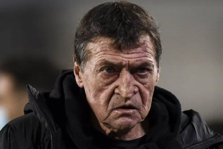 Falcioni acordó su regreso a la dirección técnica de Colón de Santa Fe