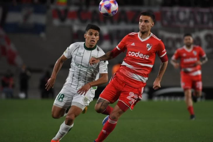 River recibió otro duro golpe y quedó relegado en la lucha por el título