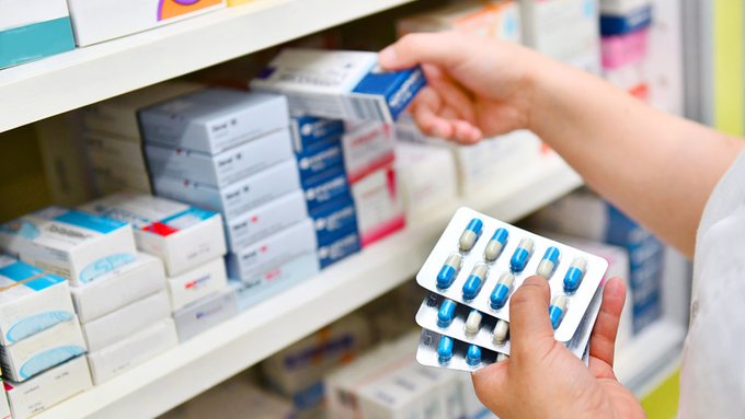 El Gobierno analizó la suba de precios de medicamentos y convocó a farmacéuticas El Gobierno analizó la suba de precios de medicamentos y convocó a farmacéuticas