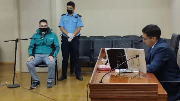 La Federal informó que separó de la Fuerza al ayudante acusado de tener pornografía infantil La Federal informó que separó de la Fuerza al ayudante acusado de tener pornografía infantil