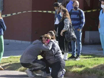 La Pampa: un militar mató a su pareja con un fusil Fal y se suicidó La Pampa: un militar mató a su pareja con un fusil Fal y se suicidó