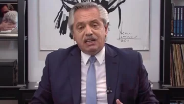 Fernández apuntó a la oposición por el caso del avión: “No hubo ninguna irregularidad”