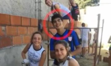 Una ONG recordó a Fernando con un video en el que se lo ve realizando tareas solidarias Una ONG recordó a Fernando con un video en el que se lo ve realizando tareas solidarias