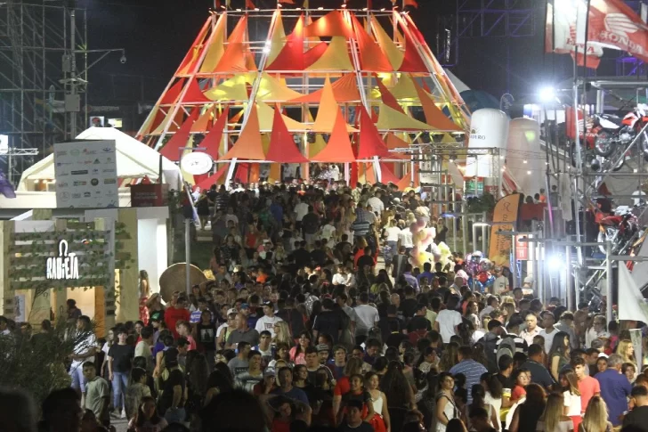 Grynszpan confirmó que “la Fiesta Nacional del Sol 2021 no se realizará”