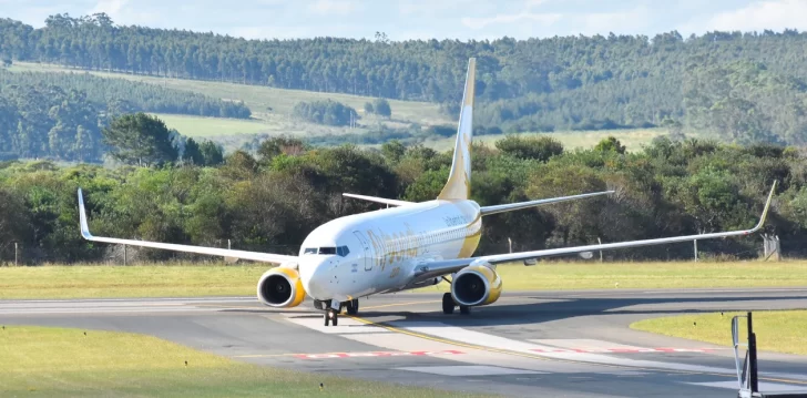 Polémica por las ofertas de pasajes aéreos desde $ 3 por tramo de Flybondi