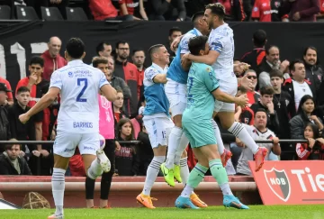 Godoy Cruz consiguió un triunfo clave ante Newell’s, en Rosario Godoy Cruz consiguió un triunfo clave ante Newell’s, en Rosario