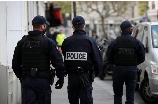 Horror en Francia: la policía halló el cuerpo de un niño decapitado y con señales de canibalismo Horror en Francia: la policía halló el cuerpo de un niño decapitado y con señales de canibalismo