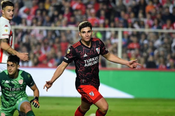 River se despertó con una goleada a domicilio frente a Unión