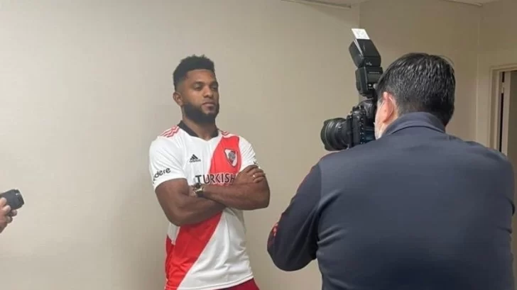 Miguel Borja se hizo la revisión médica y firmará su contrato con River