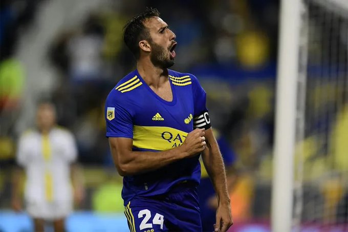 Carlos Izquierdoz sale anticipadamente de Boca para jugar en la Segunda de España Carlos Izquierdoz sale anticipadamente de Boca para jugar en la Segunda de España