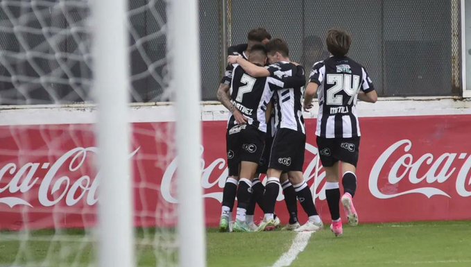 Central Córdoba consiguió un triunfo clave contra Defensa y Justicia en Santiago del Estero