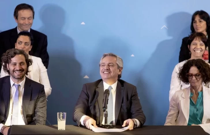 La primera reunión del Gabinete Federal se hará el 24 de enero en Mar del Plata La primera reunión del Gabinete Federal se hará el 24 de enero en Mar del Plata