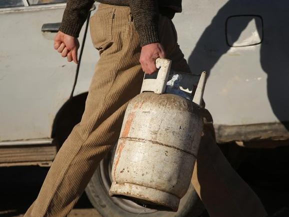 Al Penal un año y medio por golpear a su ex cuando fue sorprendido robando una garrafa Al Penal un año y medio por golpear a su ex cuando fue sorprendido robando una garrafa