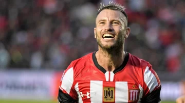 Gastón Fernández anunció su retiro del fútbol Gastón Fernández anunció su retiro del fútbol