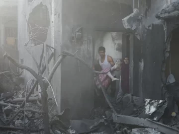 Israel sitúa a 300.000 soldados en la frontera con Gaza mientras recrudecen los bombardeos