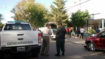 Allanamientos y policías detenidos en una investigación por droga