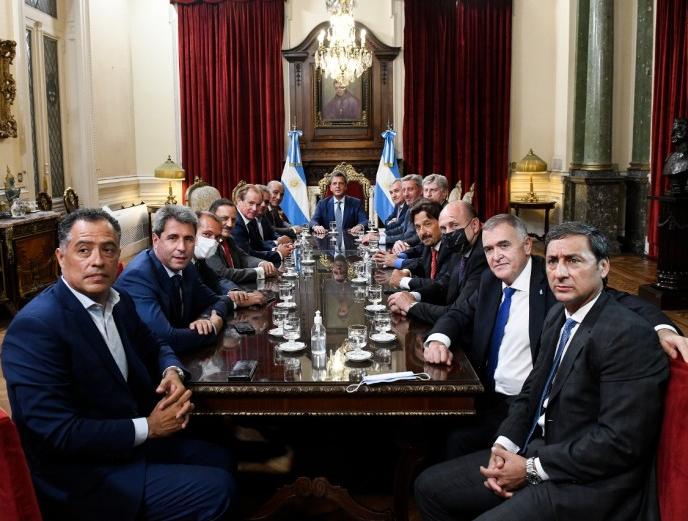 Los gobernadores llevaron a la Corte Suprema su pelea con Larreta por la coparticipación Los gobernadores llevaron a la Corte Suprema su pelea con Larreta por la coparticipación