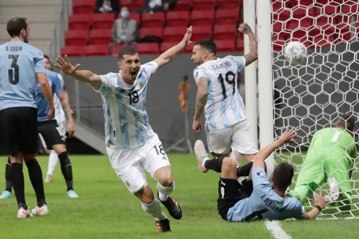 Argentina logró un triunfo clave ante Uruguay, luego de la racha de 3 empates