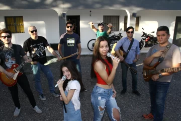 Unión de versos para ahuyentar la soledad