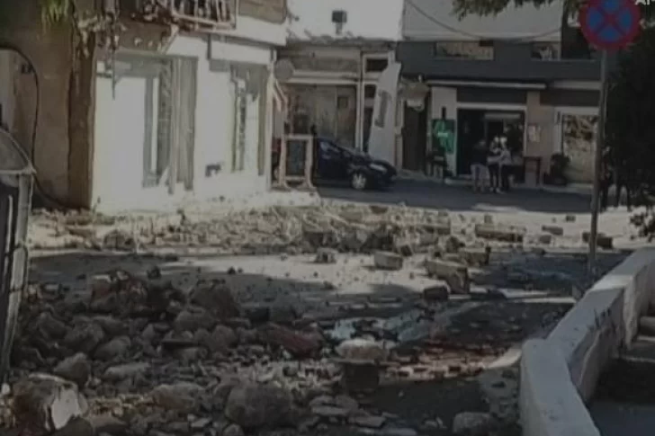 Un sismo de Magnitud 6 sacudió a Grecia y se produjeron múltiples réplicas