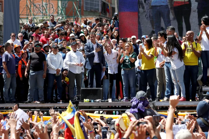 Guaidó aseguró que la ayuda humanitaria ingresará a Venezuela el 23 de febrero