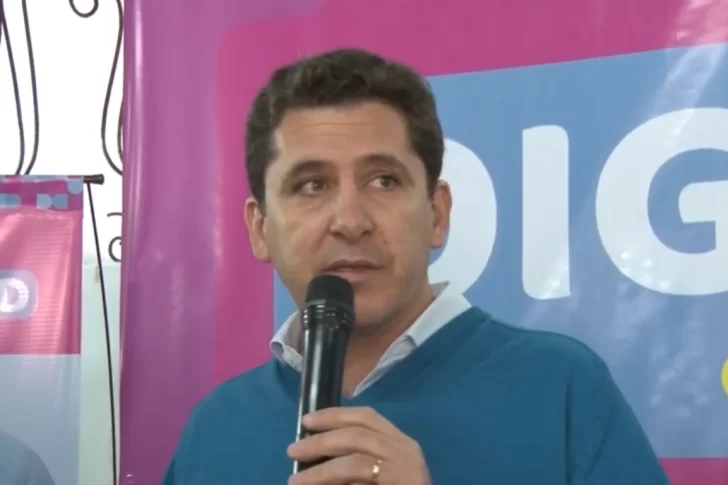 Fernández: “No es cuestión que la oposición se junte de cualquier forma y a cualquier costo”