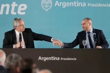 Guzmán: cómo gestó la renuncia y el diálogo previo con Alberto Fernández Guzmán: cómo gestó la renuncia y el diálogo previo con Alberto Fernández