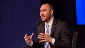 Guzmán, tras conocerse que trabajarán con el FMI en un nuevo acuerdo: “Un paso valioso para el entendimiento mutuo”