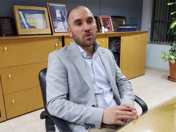 Viajar con Fernández a San Juan, el argumento por el que no se reúne Guzmán con la oposición Viajar con Fernández a San Juan, el argumento por el que no se reúne Guzmán con la oposición