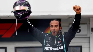 Lewis Hamilton se quedó con el GP de Hungría y alcanzó un récord de Schumacher Lewis Hamilton se quedó con el GP de Hungría y alcanzó un récord de Schumacher