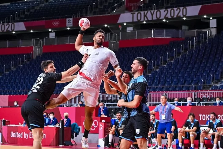 Handball: los Gladiadores cayeron ante Francia en la primera fecha de los Juegos Olímpicos