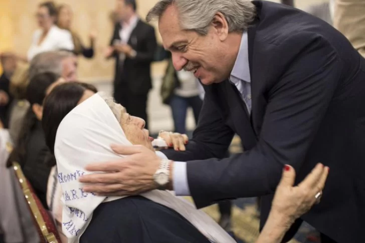 Tres días de duelo nacional por la muerte de Hebe