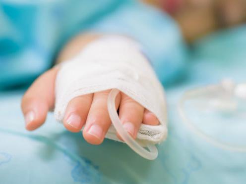 Médicos británicos identifican la causa probable del misterioso brote de hepatitis infantil aguda