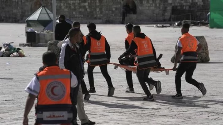 Más de 40 heridos en enfrentamientos en la Explanada de las Mezquitas de Jerusalén