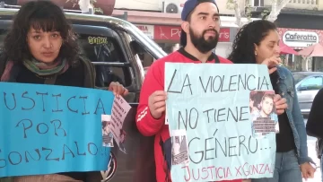 Hermano del joven asesinado por su ex: “No hace falta hurgar en el pasado, fue un crimen” Hermano del joven asesinado por su ex: “No hace falta hurgar en el pasado, fue un crimen”