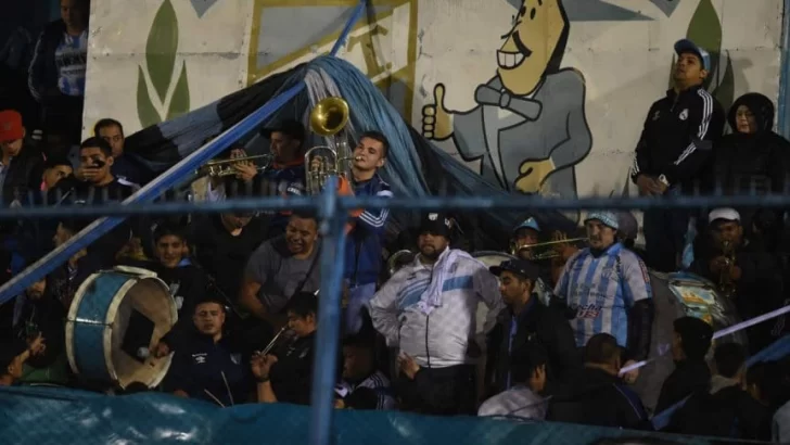 Clima caliente en Atlético Tucumán con posibles hinchas de River