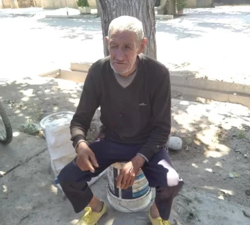 Piden ayuda para el hombre de 71 años que perdió todo en un incendio esta madrugada Piden ayuda para el hombre de 71 años que perdió todo en un incendio esta madrugada