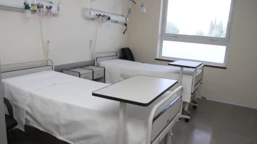 Meningitis en San Juan: dos pacientes mejoraron, pero el joven de 19 años está grave