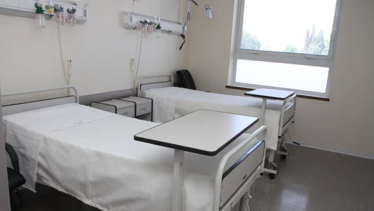 Meningitis en San Juan: dos pacientes mejoraron, pero el joven de 19 años está grave