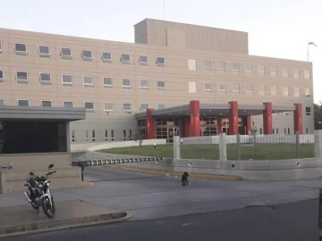 Se fracturó la muñeca tras caer de un andamio Se fracturó la muñeca tras caer de un andamio