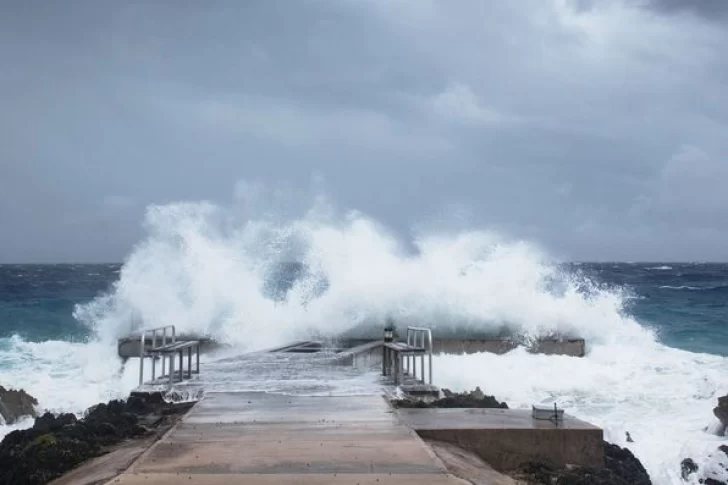 Confirman al menos 11 muertes en México tras el paso del huracán Grace