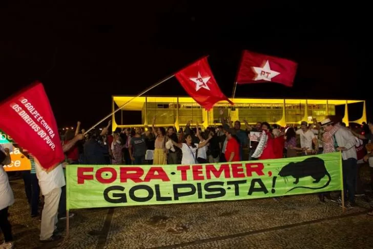 Noche de protestas en Brasil