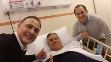 El presidente de la AFA, Claudio “Chiqui” Tapia, debió ser sometido a una operación