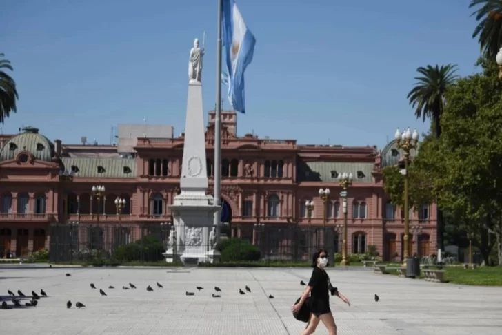 Ginés explicó por qué “hay muchísimos más infectados que los oficiales”