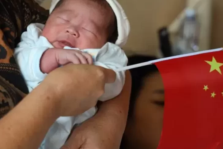 Cambios en China: anuncian medidas para alentar a las familias a tener más hijos