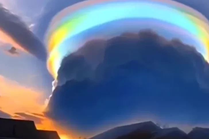 Impresionante: apareció una “nube arcoíris” en el cielo de China